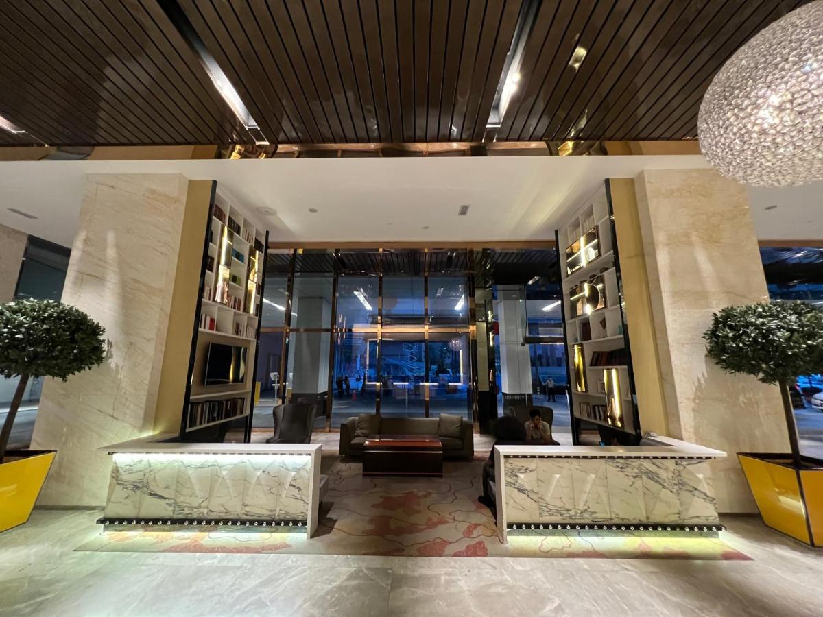 Amazing Pool By Platinum Suites Klcc กัวลาลัมเปอร์ ภายนอก รูปภาพ