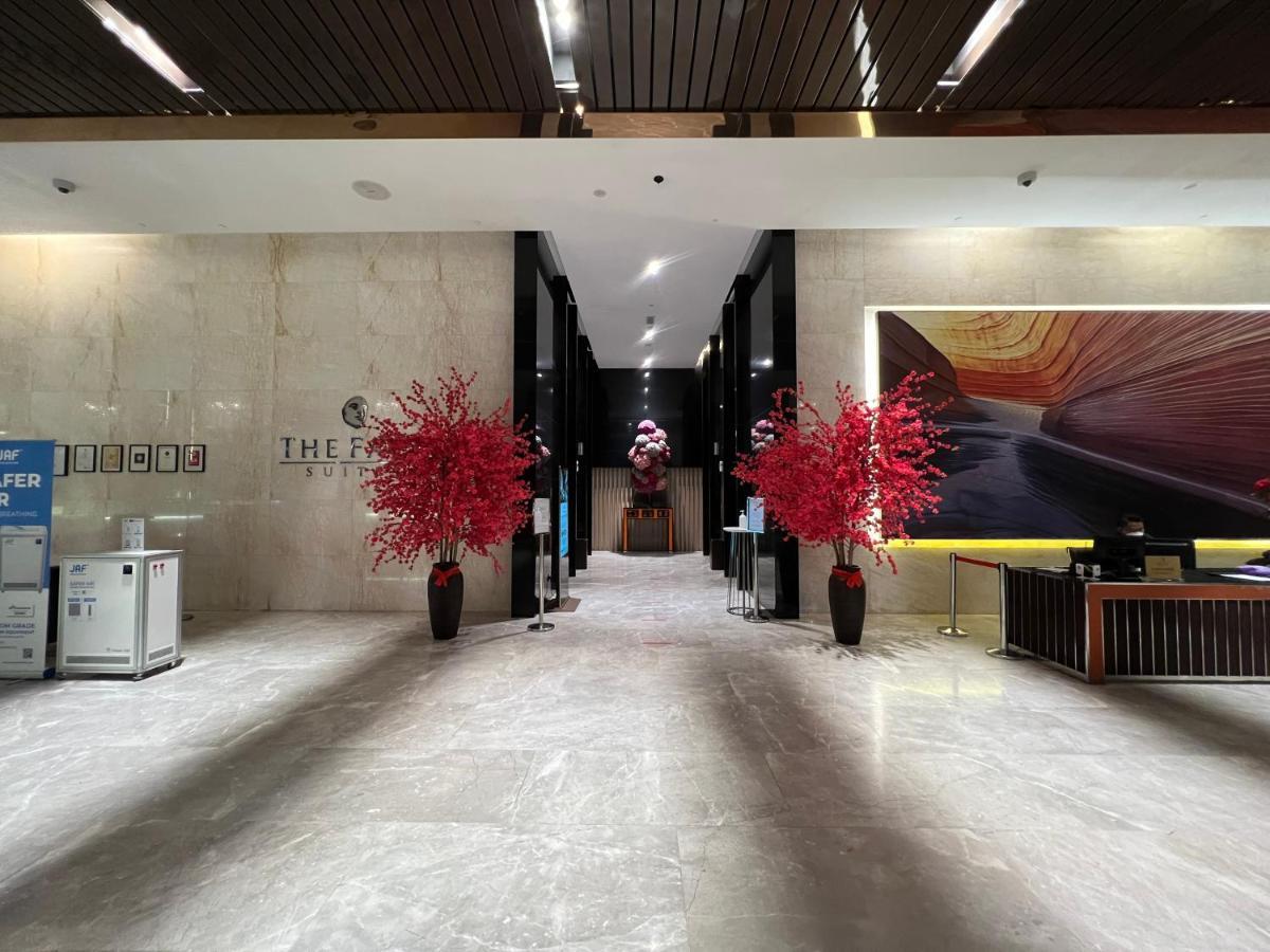 Amazing Pool By Platinum Suites Klcc กัวลาลัมเปอร์ ภายนอก รูปภาพ