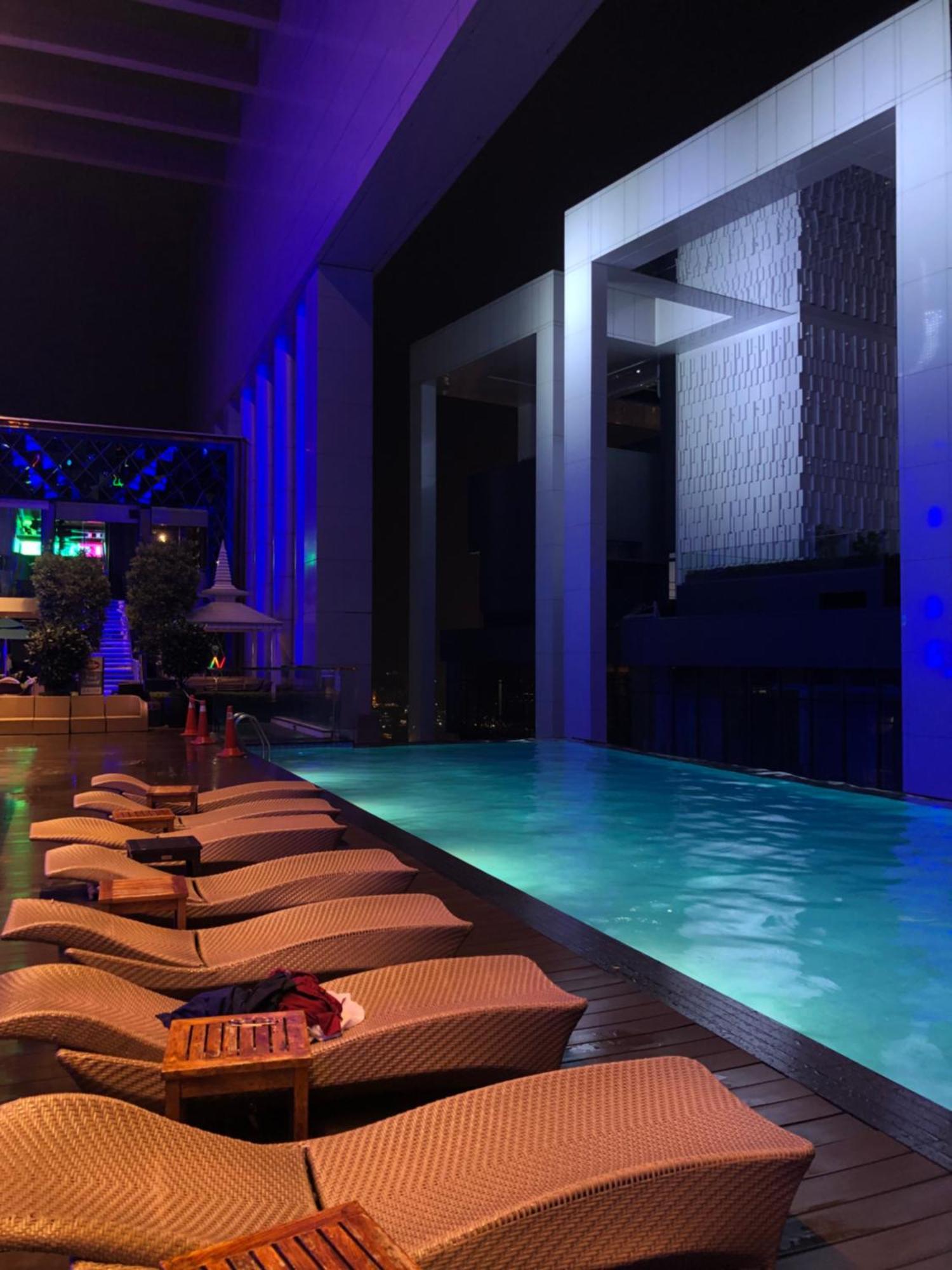 Amazing Pool By Platinum Suites Klcc กัวลาลัมเปอร์ ภายนอก รูปภาพ